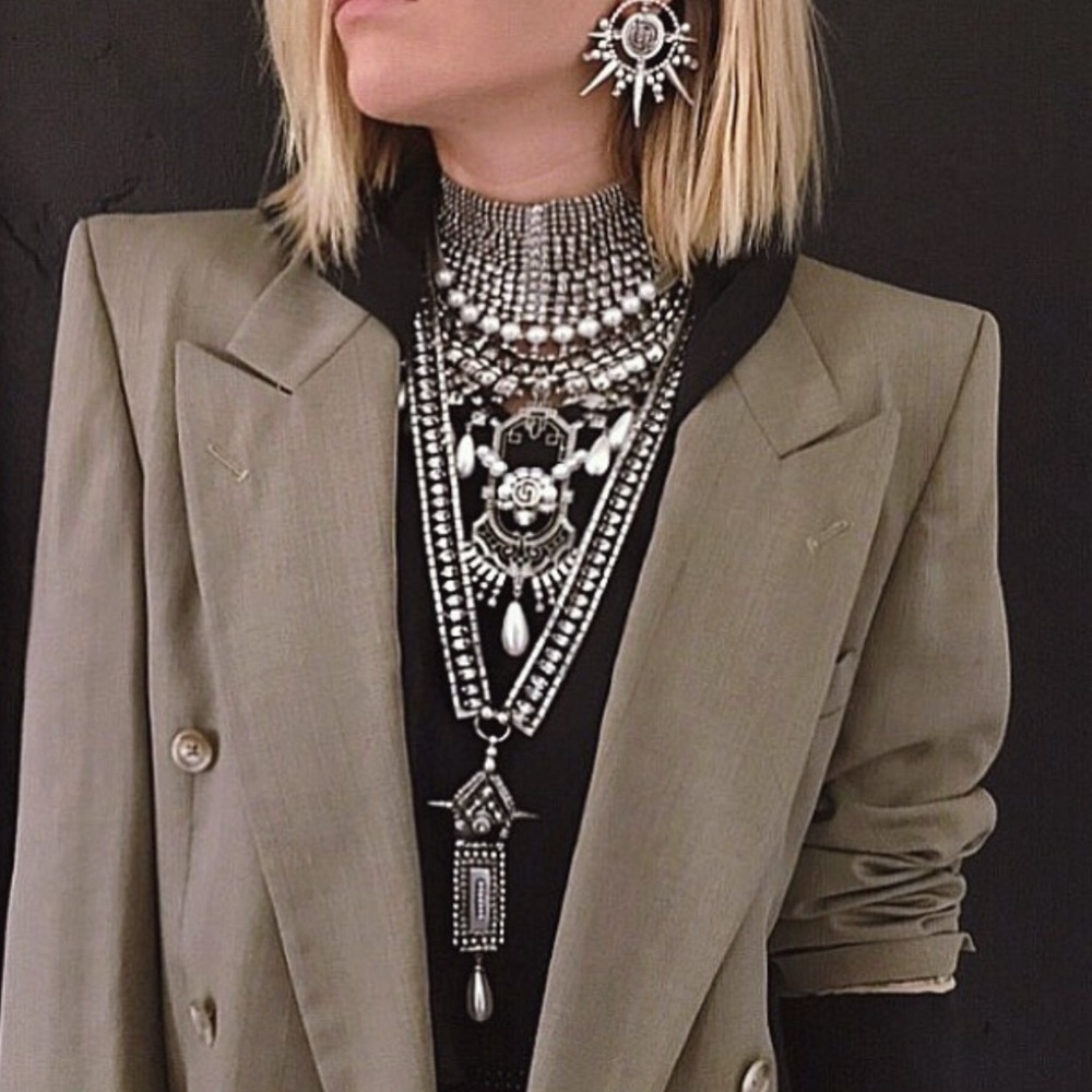 Dylanlex Cruz Necklace - Picture 5 of 10